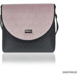 TOREBKA PURO CLASSIC 2571 DIRTY PINK HONEYCOMB. Różowe torebki klasyczne damskie Pakamera, bez wzorów, na ramię, bez dodatków. Za 179,00 zł.