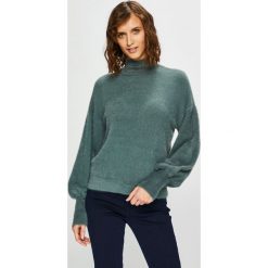 Noisy May - Sweter. Szare swetry damskie Noisy May, s, bez wzorów, z wiskozy, z krótkim rękawem. W wyprzedaży za 59,90 zł.