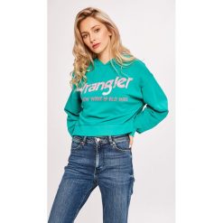 Wrangler - Bluza. Szare bluzy z kapturem damskie marki Wrangler, l, z nadrukiem, z bawełny. Za 239,90 zł.