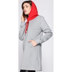 Jasnoszara Bluza Publication. Szare bluzy rozpinane damskie Born2be, l, z kapturem. Za 64,99 zł.