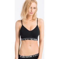 Calvin Klein Underwear - Biustonosz. Różowe biustonosze sportowe marki Calvin Klein Underwear, z dzianiny. W wyprzedaży za 119,90 zł.