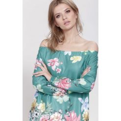 Bluzki damskie: Zielona Bluzka She Is Lovely