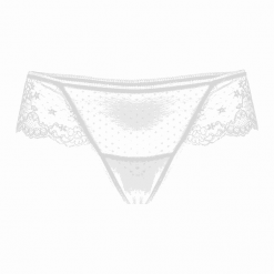 Stringi "Justine" w kolorze białym. Białe stringi damskie Kinga, m, w koronkowe wzory, z koronki. W wyprzedaży za 32,95 zł.