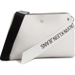 Torebka CALVIN KLEIN JEANS - Logo Banner Shoulder Bag K40K400825 102. Białe listonoszki damskie Calvin Klein Jeans, z jeansu. Za 599,00 zł.