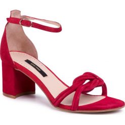 Sandały GINO ROSSI - A45147 Red. Czerwone klapki damskie Gino Rossi, bez wzorów, ze skóry, bez obcasa, na obcasie. Za 299,99 zł.