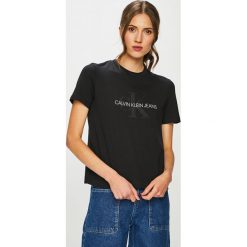 Calvin Klein Jeans - T-shirt. Czarne t-shirty damskie Calvin Klein Jeans, l, z nadrukiem, z bawełny, z okrągłym kołnierzem. Za 229,90 zł.