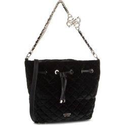 Torebka GUESS - Miriam (Vt )HWVT74 36300 BLA. Czarne torebki klasyczne damskie Guess, z aplikacjami, z materiału, klasyczne, bez dodatków. Za 589,00 zł.
