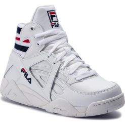 Sneakersy FILA - Cage Gore Tc Mid Wmn 1010295.150 White/Fila Navy/Fila Red. Białe półbuty damskie Fila, na co dzień, bez wzorów, ze skóry ekologicznej, bez obcasa, na płaskiej podeszwie, bez zapięcia. Za 599,00 zł.