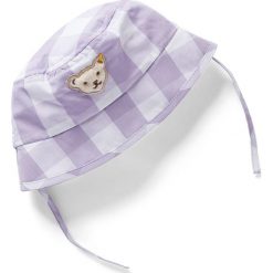 Czapka w kolorze fioletowym. Fioletowe czapeczki niemowlęce Steiff, w paski, z bawełny. W wyprzedaży za 49,95 zł.