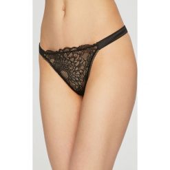 Calvin Klein Underwear - Stringi. Czarne majtki damskie Calvin Klein Underwear, m, bez wzorów, z elastanu. W wyprzedaży za 99,90 zł.