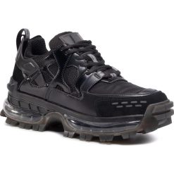 Sneakersy EMPORIO ARMANI - X4C590 XM488 M988 Blk/Blk/Trasp.Silver. Czarne sneakersy męskie Emporio Armani, na co dzień, bez wzorów, z zamszu, bez zapięcia. Za 1749,00 zł.