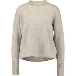 Swetry klasyczne damskie: Benetton Sweter beige