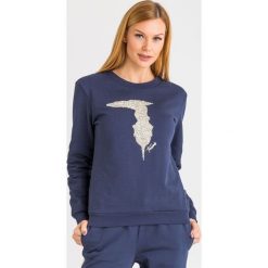 BLUZA trussardi jeans. Niebieskie bluzy damskie xl, z jeansu. Za 369,00 zł.