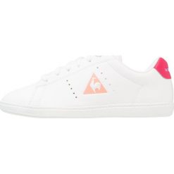 Le coq sportif COURTONE GS GIRL S LEA Tenisówki i Trampki optical white/rose/red/lavender. Białe trampki chłopięce le coq sportif, z materiału. Za 219,00 zł.