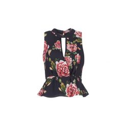 Bluzki Guess SAGLIA. Czarne bluzki damskie marki Guess, xs, z aplikacjami. Za 207,20 zł.