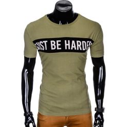 T-SHIRT MĘSKI Z NADRUKIEM S977 - KHAKI. Brązowe t-shirty męskie marki Ombre Clothing, s, z nadrukiem. Za 29,00 zł.