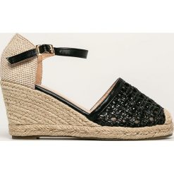 Answear - Espadryle Flyfor. Czarne koturny damskie ANSWEAR, z okrągłym noskiem, bez obcasa, na obcasie, na klamry. W wyprzedaży za 99,90 zł.