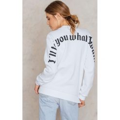 Bluzy damskie: NA-KD Trend Bluza I Tell You What I Want - White