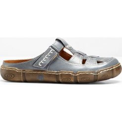 Wygodne klapki skórzane bonprix niebieski dżins. Niebieskie klapki damskie bonprix, bez wzorów, bez obcasa. Za 189,99 zł.