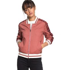 Roxy Damska Kurtka Free And Wild Diese Rose erjjk03261-mmg0 (Rozmiar S). Czerwone kurtki sportowe damskie marki Roxy, s. W wyprzedaży za 235,00 zł.
