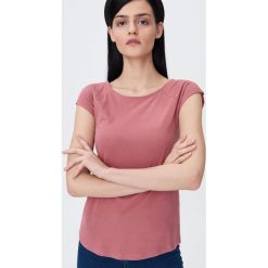 Gładka koszulka basic - Różowy. Różowe koszulki damskie Sinsay, s. Za 9,99 zł.