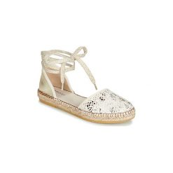 Espadryle André NOUSTY. Brązowe espadryle damskie Andre, bez wzorów, bez obcasa. Za 207,20 zł.