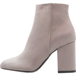 Botki damskie: ONLY SHOES ONLBETTE Botki na obcasie grey
