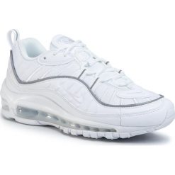 Buty NIKE - Air Max 98 AH6799 114 White/White/White. Białe buty sportowe damskie Nike, bez wzorów, ze skóry ekologicznej, eleganckie, nike air max. Za 749,00 zł.