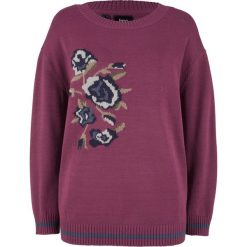 Sweter w kwiaty bonprix jeżynowy wzorzysty. Fioletowe swetry klasyczne damskie marki DOMYOS, l, z bawełny. Za 49,99 zł.