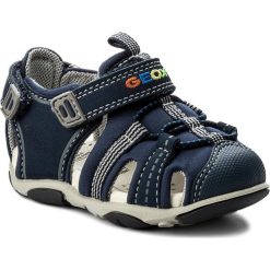 Sandały GEOX - B S.Agasim B. D B721AD 01550 C0661 M Navy/Grey. Niebieskie sandały męskie Geox, ze skóry ekologicznej, bez zapięcia. W wyprzedaży za 149,00 zł.