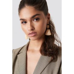 NA-KD Accessories Trapezowe kolczyki - Orange,Nude. Pomarańczowe kolczyki damskie marki NA-KD Accessories. W wyprzedaży za 24,57 zł.