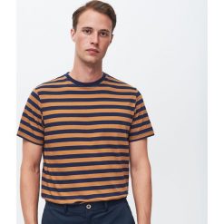 T-shirt z bawełny organicznej - Wielobarwny. T-shirty damskie Reserved, s, bez wzorów, z bawełny, bez kołnierzyka. Za 79,99 zł.