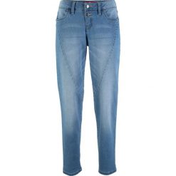 Dżinsy "multi-stretch" Boyfriend bonprix jasnoniebieski. Niebieskie jeansy damskie bonprix, z jeansu. Za 109,99 zł.