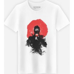 Koszulka "The Ninjas" w kolorze białym. Białe koszulki damskie Wooop, m, bez wzorów, z bawełny, z okrągłym kołnierzem, bez rękawów. W wyprzedaży za 56,95 zł.