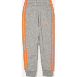 Adidas - Spodnie dziecięce 110-170 cm. Szare spodnie dziewczęce Adidas, z bawełny. Za 139,90 zł.