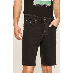Calvin Klein Jeans - Szorty. Czarne spodenki i szorty męskie Calvin Klein Jeans, bez wzorów, z elastanu, casualowe. W wyprzedaży za 239,90 zł.