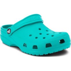 Klapki CROCS - Classic Clog K 204536 Tropical Teal. Zielone klapki damskie Crocs, z tworzywa sztucznego, bez zapięcia. Za 119,00 zł.