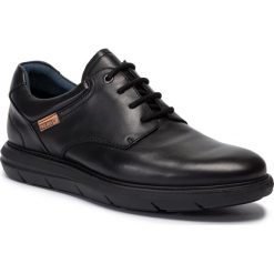 Półbuty PIKOLINOS - M8H-4304 Black. Czarne półbuty męskie Pikolinos, na co dzień, bez wzorów, ze skóry, bez zapięcia. W wyprzedaży za 339,00 zł.