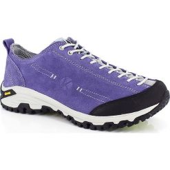 Skórzane buty turystyczne w kolorze fioletowym. Fioletowe buty trekkingowe damskie marki Kimberfeel. W wyprzedaży za 261,95 zł.