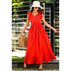 Sukienka BELISIA RED. Czerwone sukienki damskie Sukienka BELISIA RED, s, bez wzorów, bez kołnierzyka, bez rękawów, długie. W wyprzedaży za 79,00 zł.