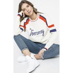 Swetry klasyczne damskie: Tommy Jeans – Sweter