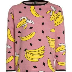 Småfolk WITH BANANAS Bluzka z długim rękawem blush. Czerwone bluzki dziewczęce bawełniane marki Småfolk, z długim rękawem. Za 139,00 zł.