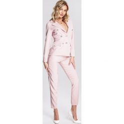 Jasnoróżowy Garnitur Elegance. Różowe marynarki damskie Renee, s, bez wzorów. Za 149,99 zł.