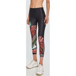 Desigual Sport - Legginsy. Czarne spodnie damskie Desigual Sport, s, z elastanu. Za 299,90 zł.