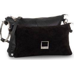 Torebka GINO ROSSI - XC4160 Czarny. Czarne listonoszki damskie Gino Rossi, na co dzień, bez wzorów, ze skóry, eleganckie, bez dodatków. Za 349,99 zł.