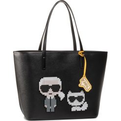 Torebka KARL LAGERFELD - 201W3126 Black. Czarne torebki klasyczne damskie KARL LAGERFELD, bez wzorów, ze skóry ekologicznej, bez dodatków. W wyprzedaży za 739,00 zł.
