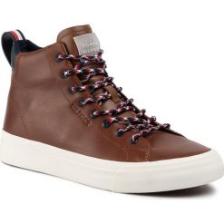 Sneakersy TOMMY HILFIGER - Premium High Vulc Cognac FM0FM02596 Natural Cognac GTU. Pomarańczowe sneakersy męskie TOMMY HILFIGER, bez zapięcia. W wyprzedaży za 459,00 zł.