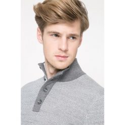 Tommy Hilfiger - Sweter. Szare bez kategorii TOMMY HILFIGER, s, z bawełny. W wyprzedaży za 359,90 zł.