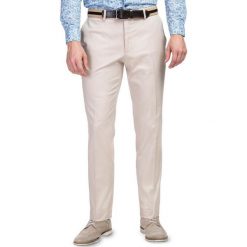 Spodnie LEONARDO SMES030034. Brązowe chinosy męskie marki Giacomo Conti, m, z elastanu. Za 299,00 zł.