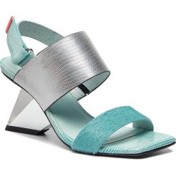 Sandały UNITED NUDE - Rockit Sandal 1028959636130 Ice Fire. Szare klapki damskie marki United Nude, bez wzorów, ze skóry, bez obcasa, na obcasie. Za 999,00 zł.